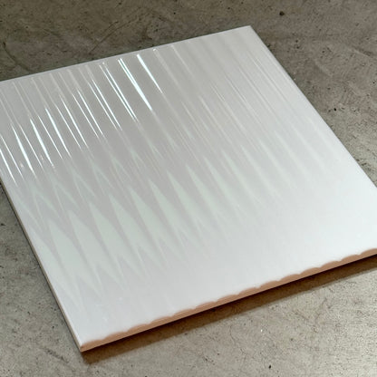 200角平 内装タイル 【LIXIL廃盤品】千筋（せんすじ）ホワイトCD-299　C2 レリーフタイル
