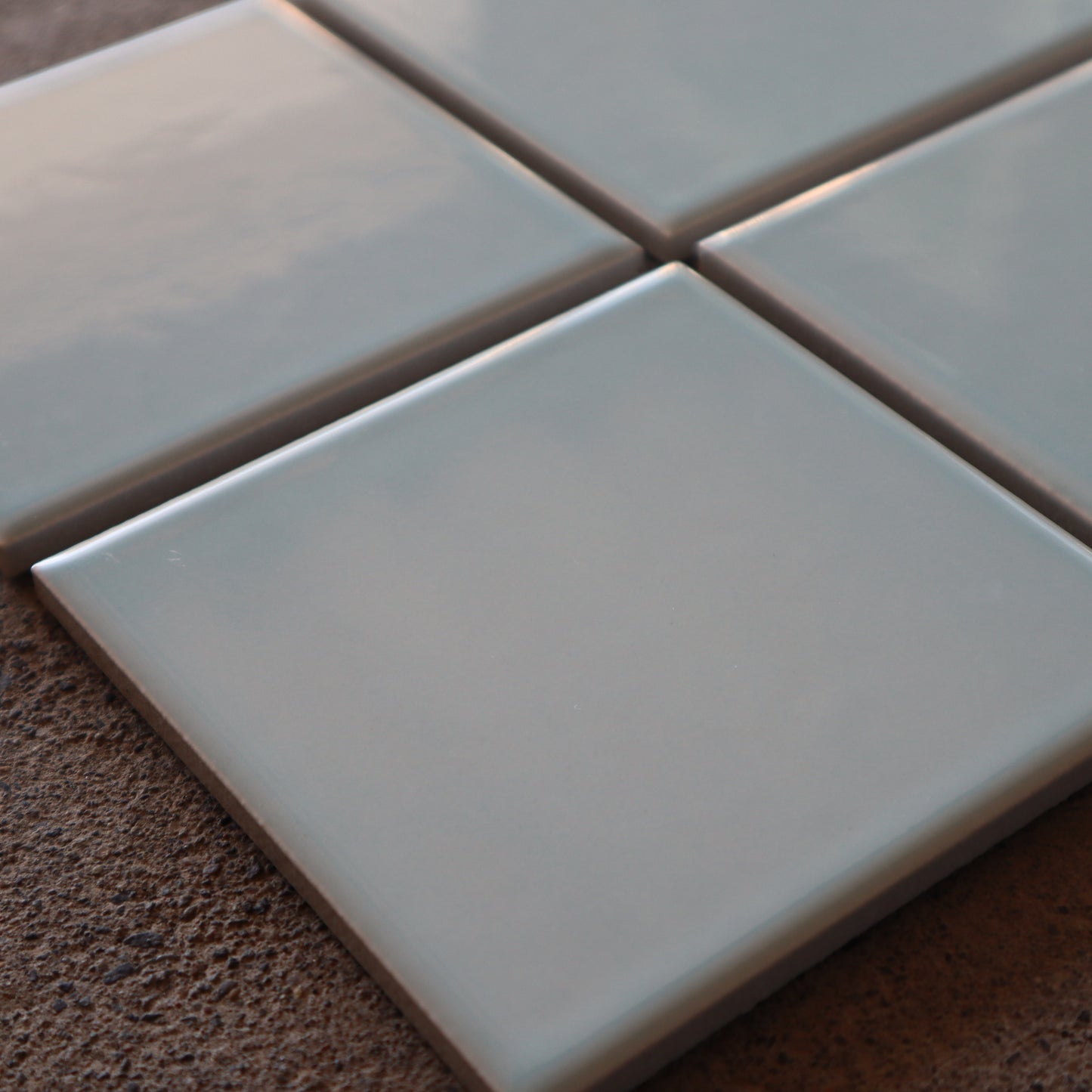 ジキーナ【LIXIL】100角タイル｜屋内壁タイル・浴室壁タイルJIN-100NETシリーズ｜デッドストック (コピー)