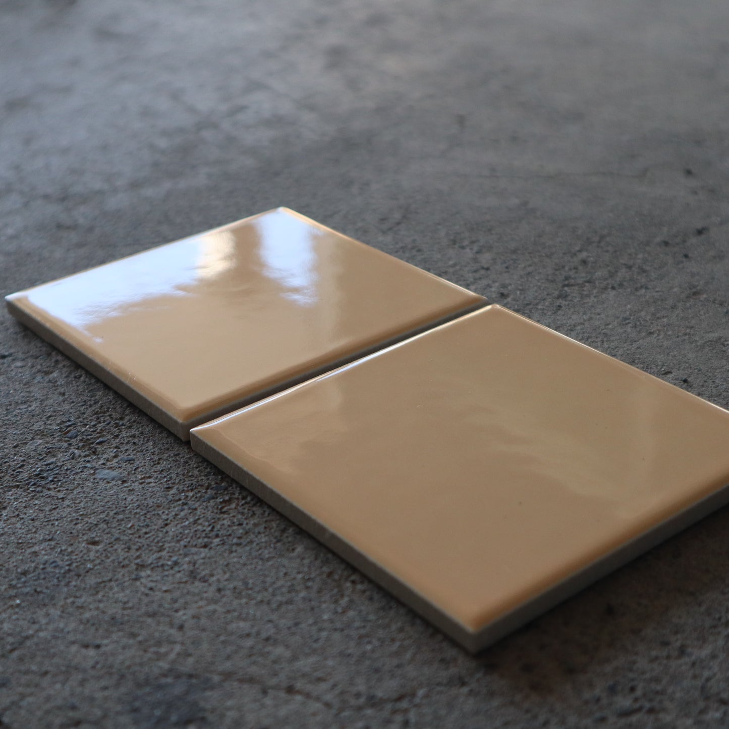 ジキーナ【LIXIL】100角タイル｜屋内壁タイル・浴室壁タイルJIN-100NETシリーズ｜デッドストック (コピー)