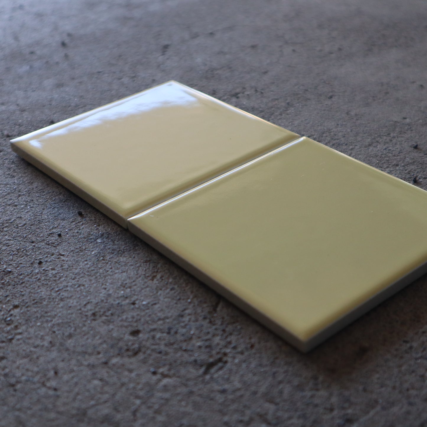 ジキーナ【LIXIL】100角タイル｜屋内壁タイル・浴室壁タイルJIN-100NETシリーズ｜デッドストック (コピー)