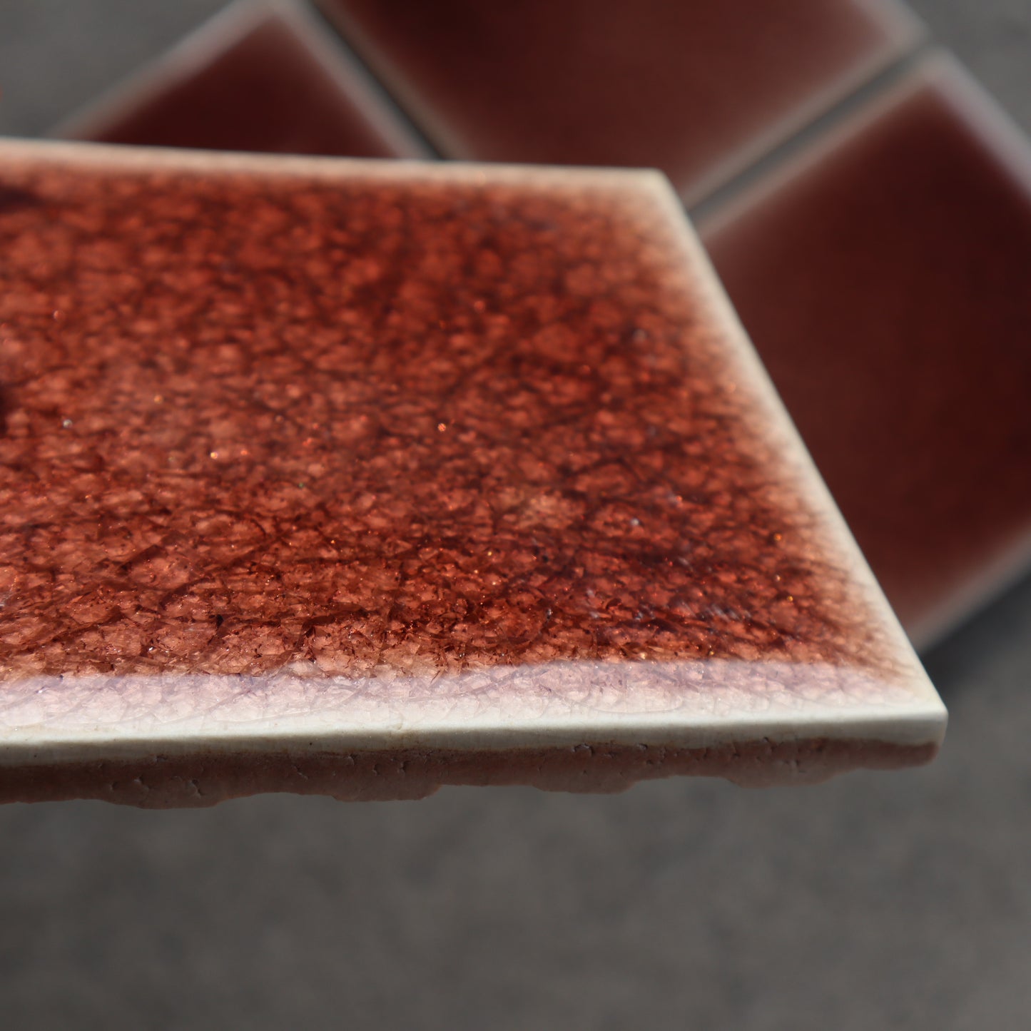 磁器質タイル 100角タイル 貫入入り タイ製デッドストックタイル