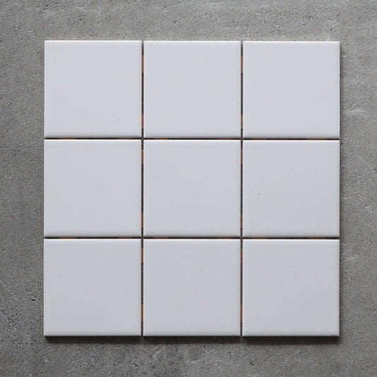 半磁器タイル 100角タイル 平【TOTO】内装壁タイル イベル （淡いピンクブラウン）AA10#33｜廃盤品