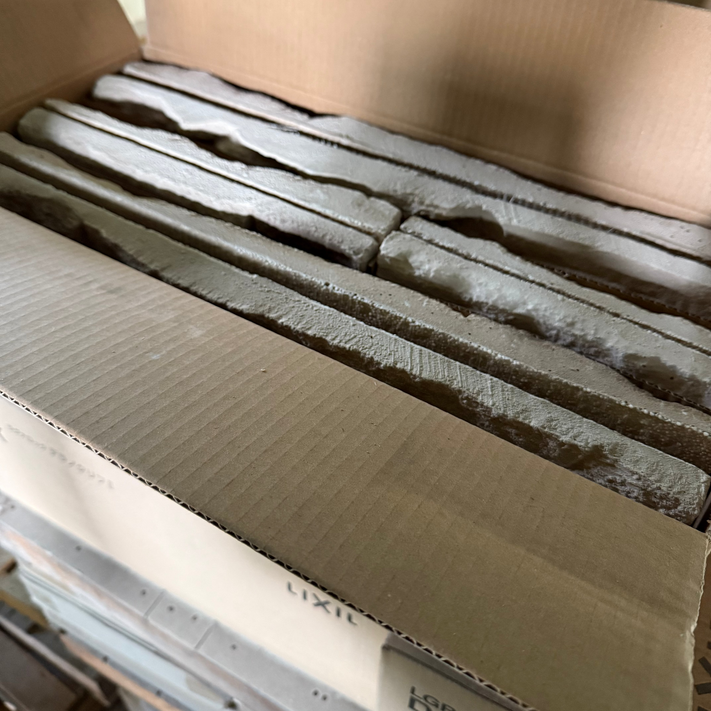 ラグナロック デラノクリフⅡ　 LGR-R/DLC-1K【LIXIL】デッドストック品ケース販売