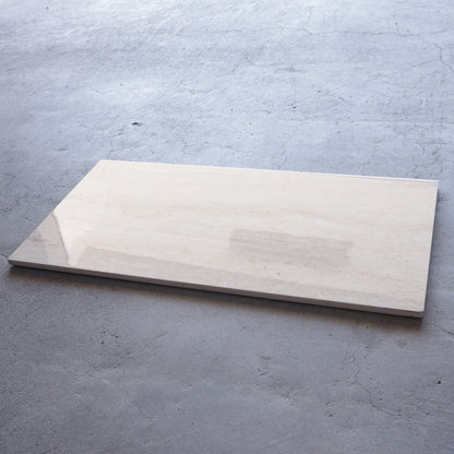 300×600 ベージュタイル